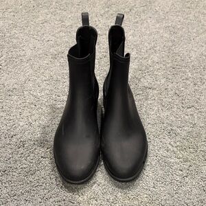 Aldo Sleek Black Ankle Booties